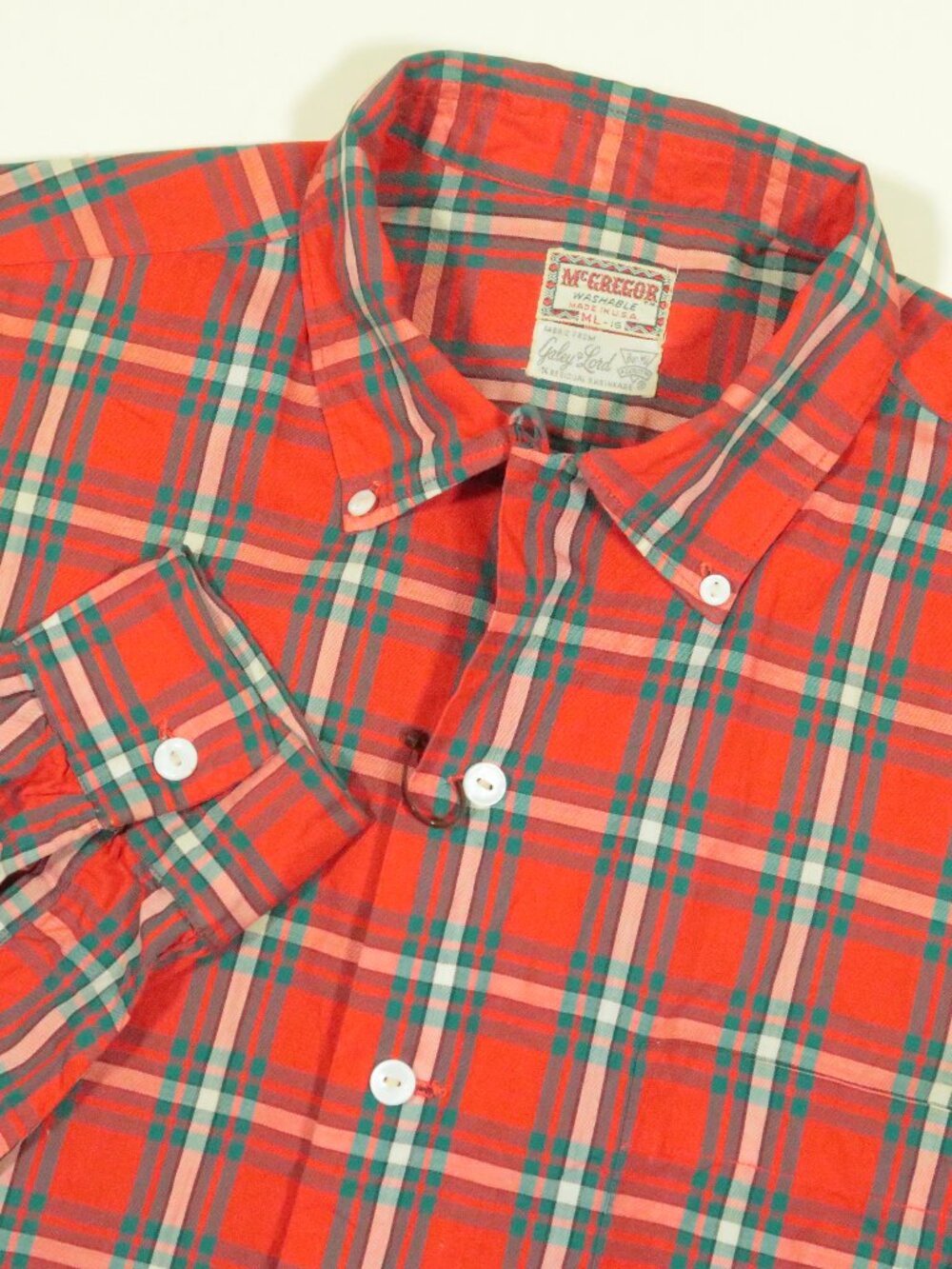 Vintage 1950s McGregor Plaid Sport Shirt M/L 16 Red Green Nylon Loop Collar